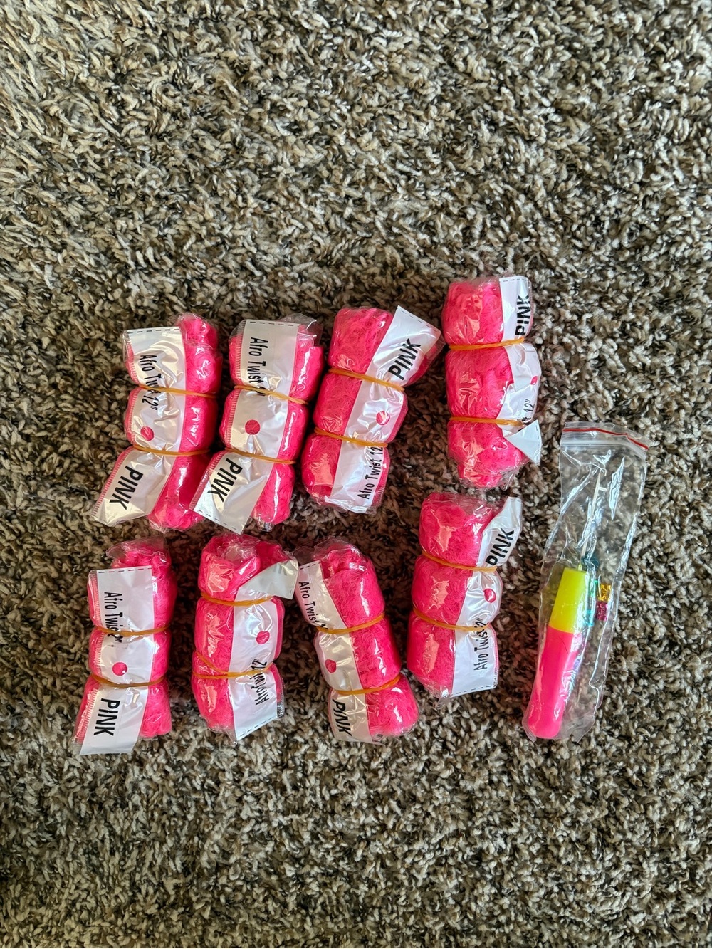 Pink synthetic Cuban hair 8pck a with hook